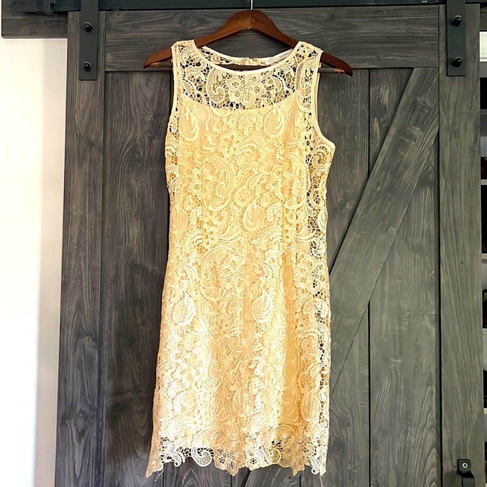 Yellow lace sheath dress
